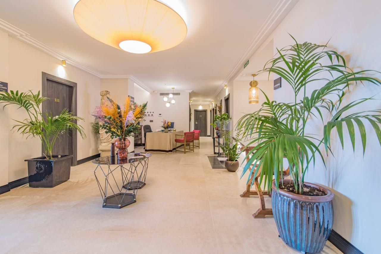 Hotel Vesci Faventia Huétor-Tájar Zewnętrze zdjęcie