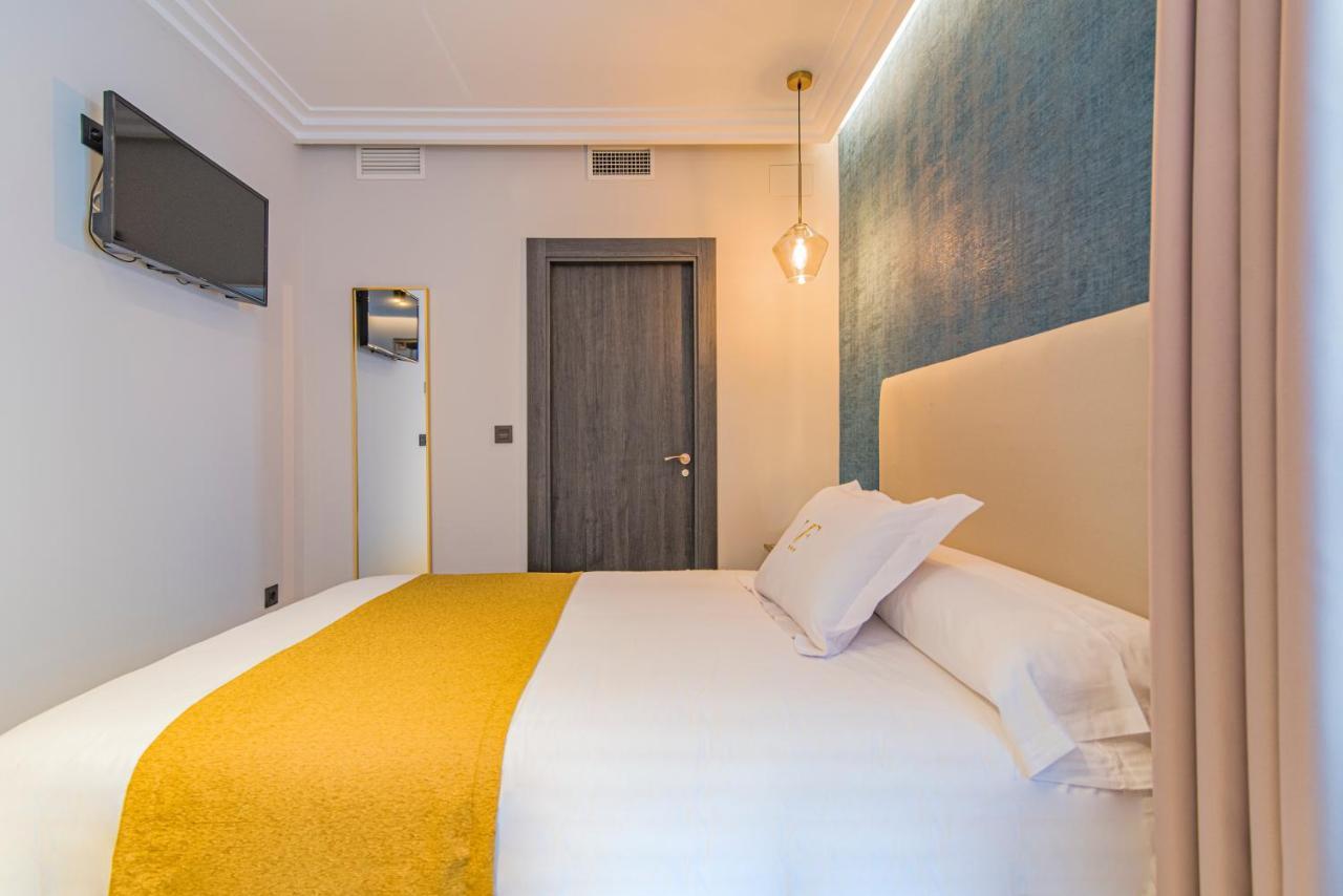 Hotel Vesci Faventia Huétor-Tájar Zewnętrze zdjęcie